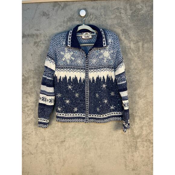 Tiara Int Cardigan Sweater Medium Blue Beaded Snowflakes Christmas Winter - Picture 1 of 5